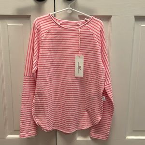 Girls’ Vineyard Vines top